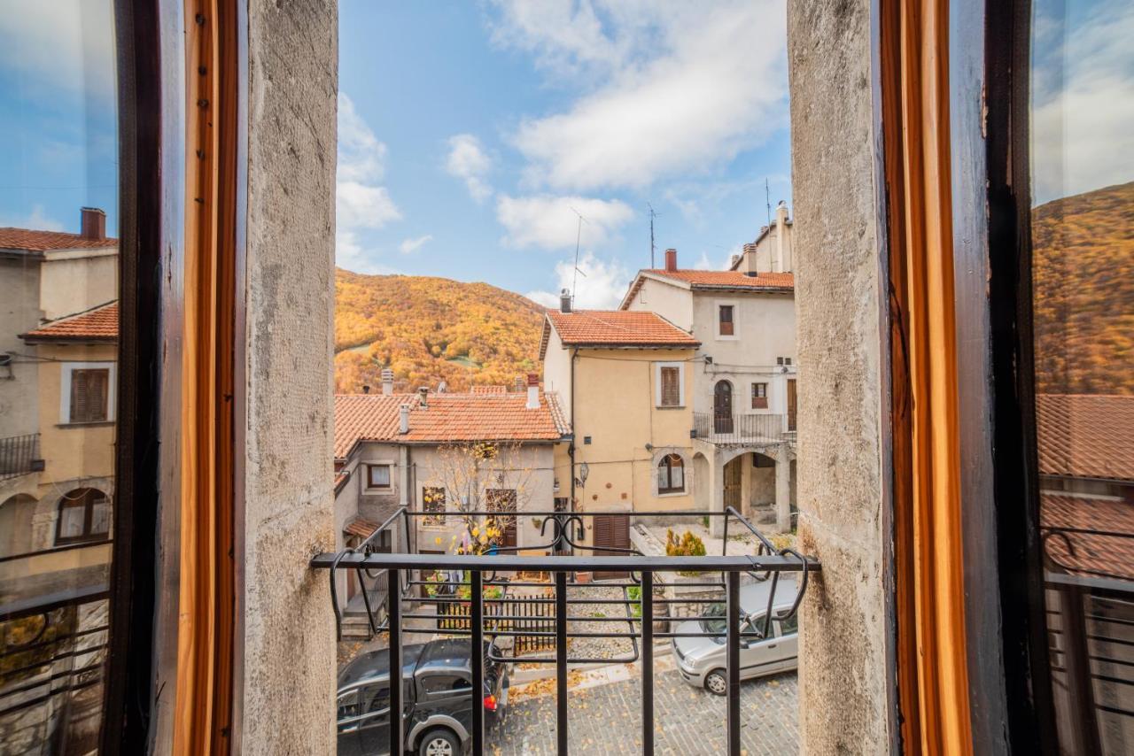 Dimora Fresilia Casa Vacanze Опи Екстериор снимка